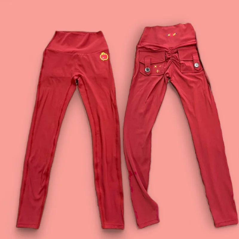 APPLE RED-POCKET SCRUNCH LEGGINGS