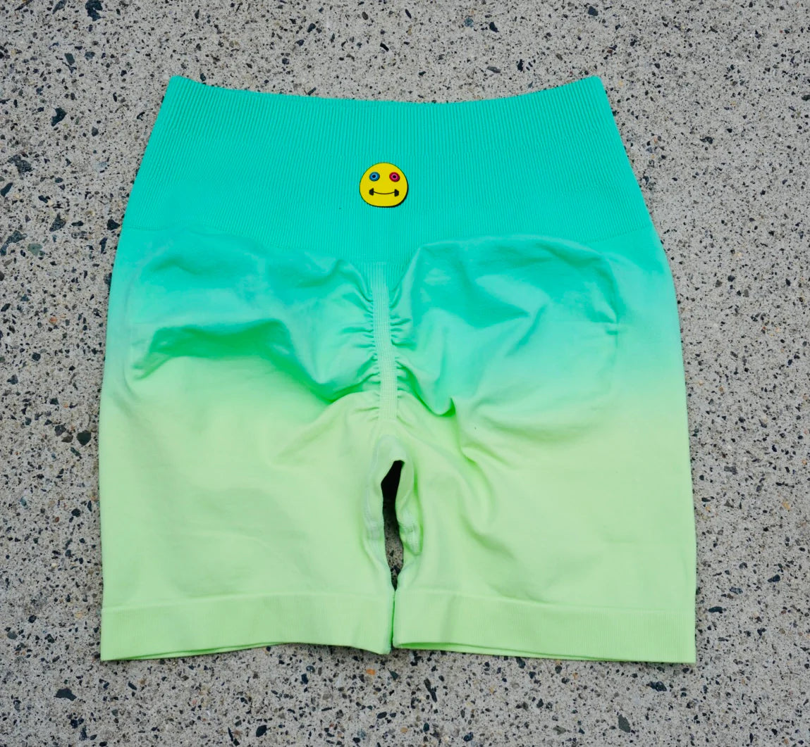 GREENER GRASS- SCRUNCH SHORTS (SUPER STRETCH)