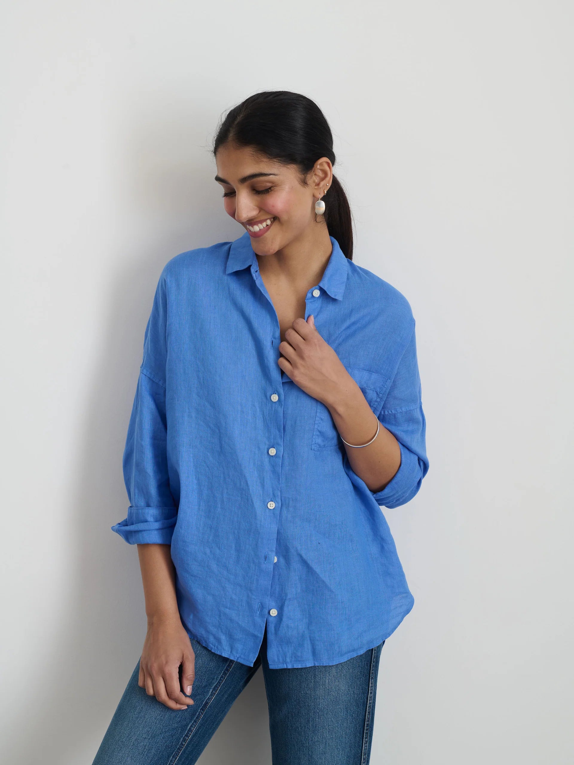 Jo Shirt in Linen, French Blue