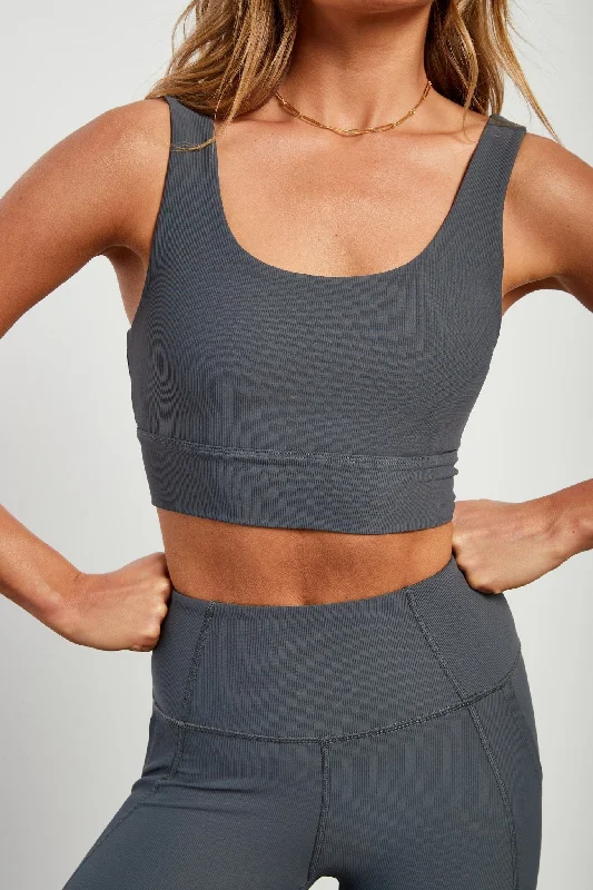 Ribbed Reset Sports Bra (Graphite)