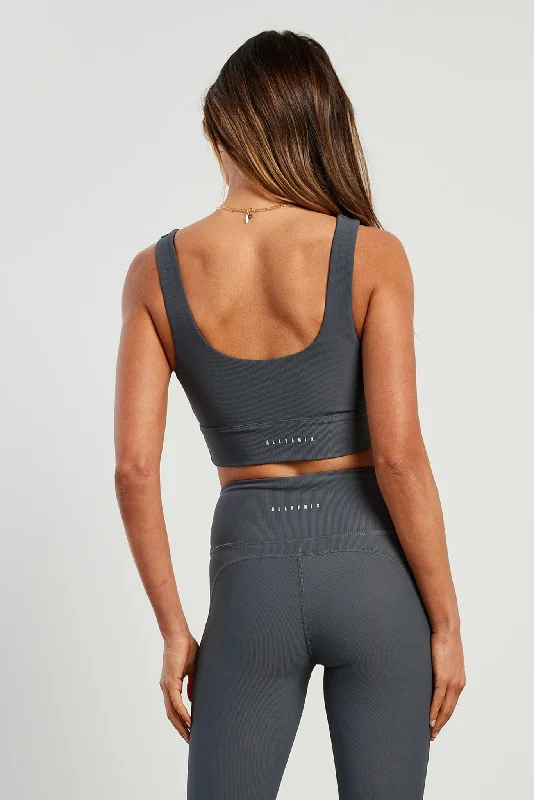 Ribbed Reset Sports Bra (Graphite)