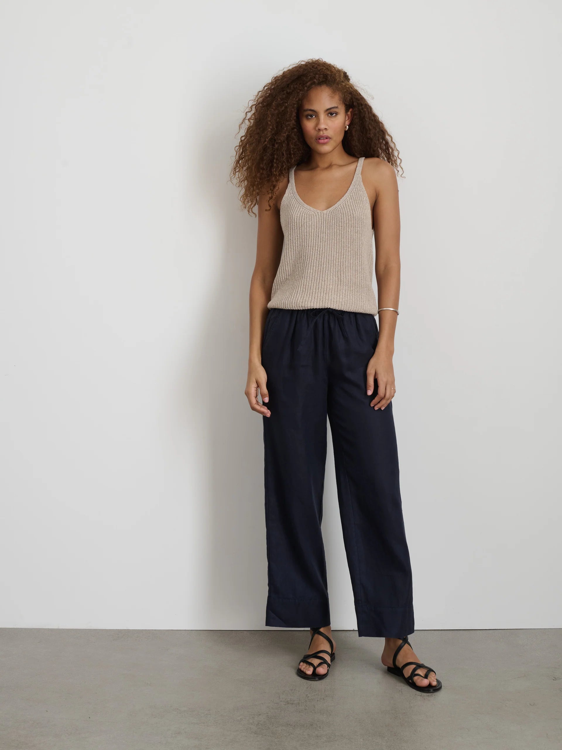 Riley Pant in Linen, Dark Navy