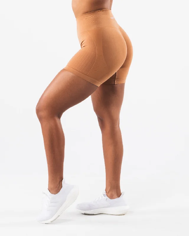 Amplify Contour Short 5"" - Clay