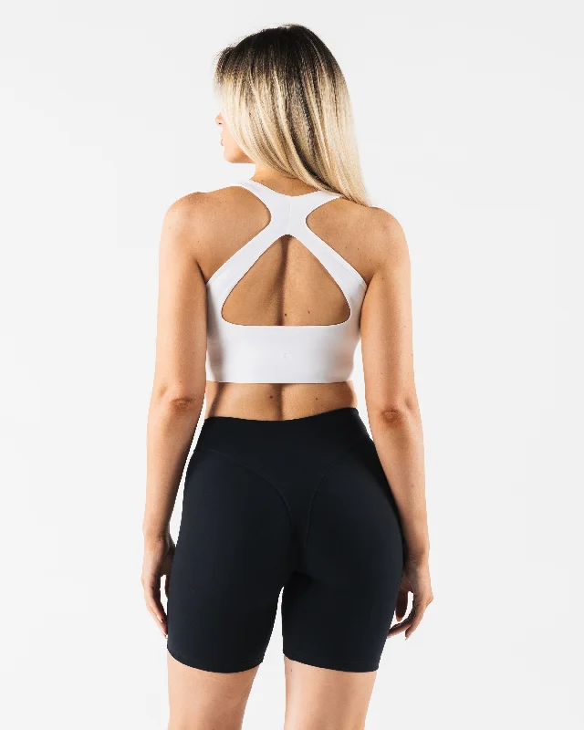 Tenacity Deep V Cady Bra - White